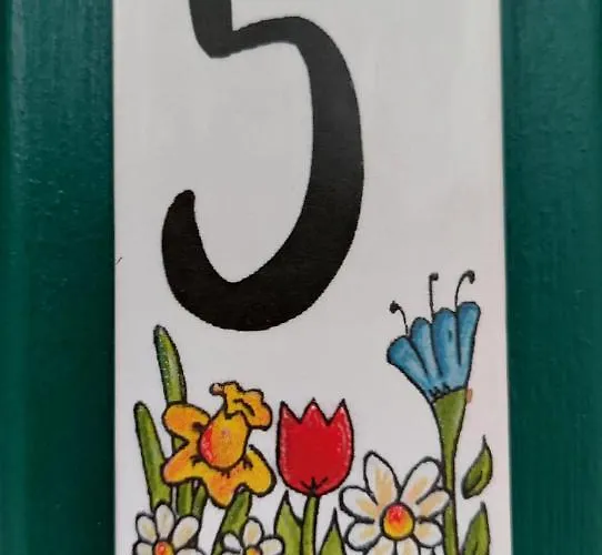 Szent Bernat Vendeghaz Apartmán *